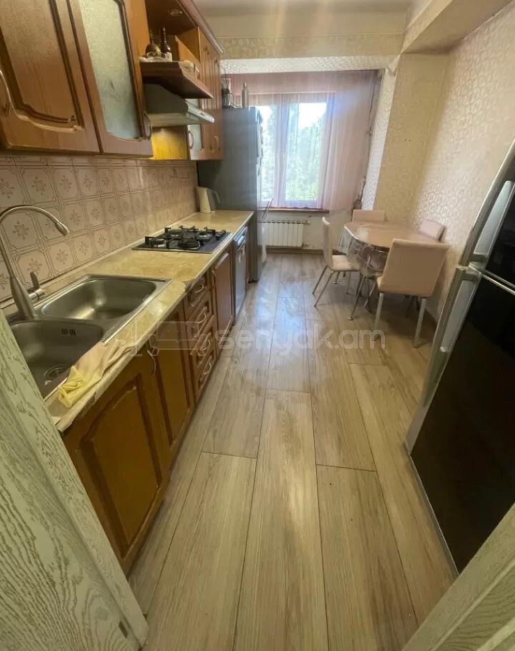 3 Սենյականոց Բնակարան, 88քմ, 2/14 հարկ, Կապիտալ Վերանորոգված, Կահավորված