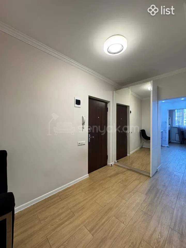 3 Սենյականոց Բնակարան, 78քմ, 3/3 հարկ, Կապիտալ Վերանորոգված