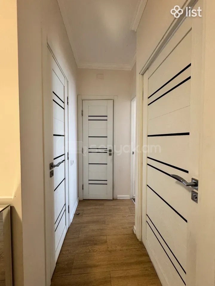 3 Սենյականոց Բնակարան, 78քմ, 3/3 հարկ, Կապիտալ Վերանորոգված