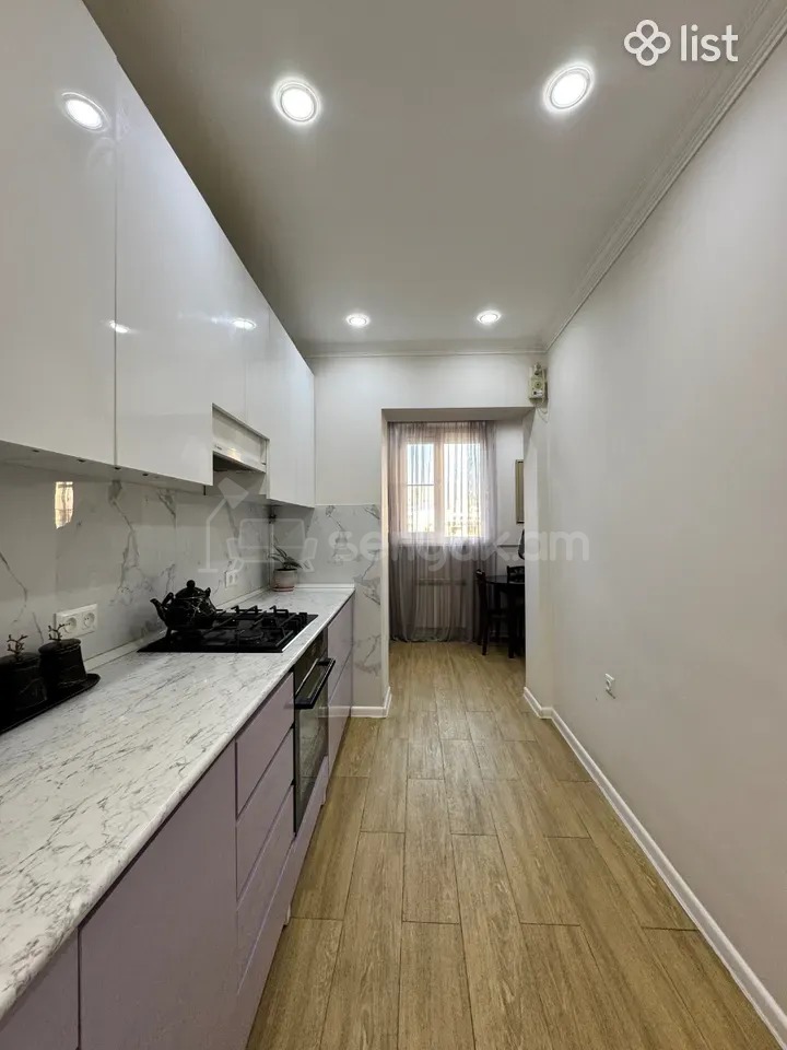 3 Սենյականոց Բնակարան, 78քմ, 3/3 հարկ, Կապիտալ Վերանորոգված