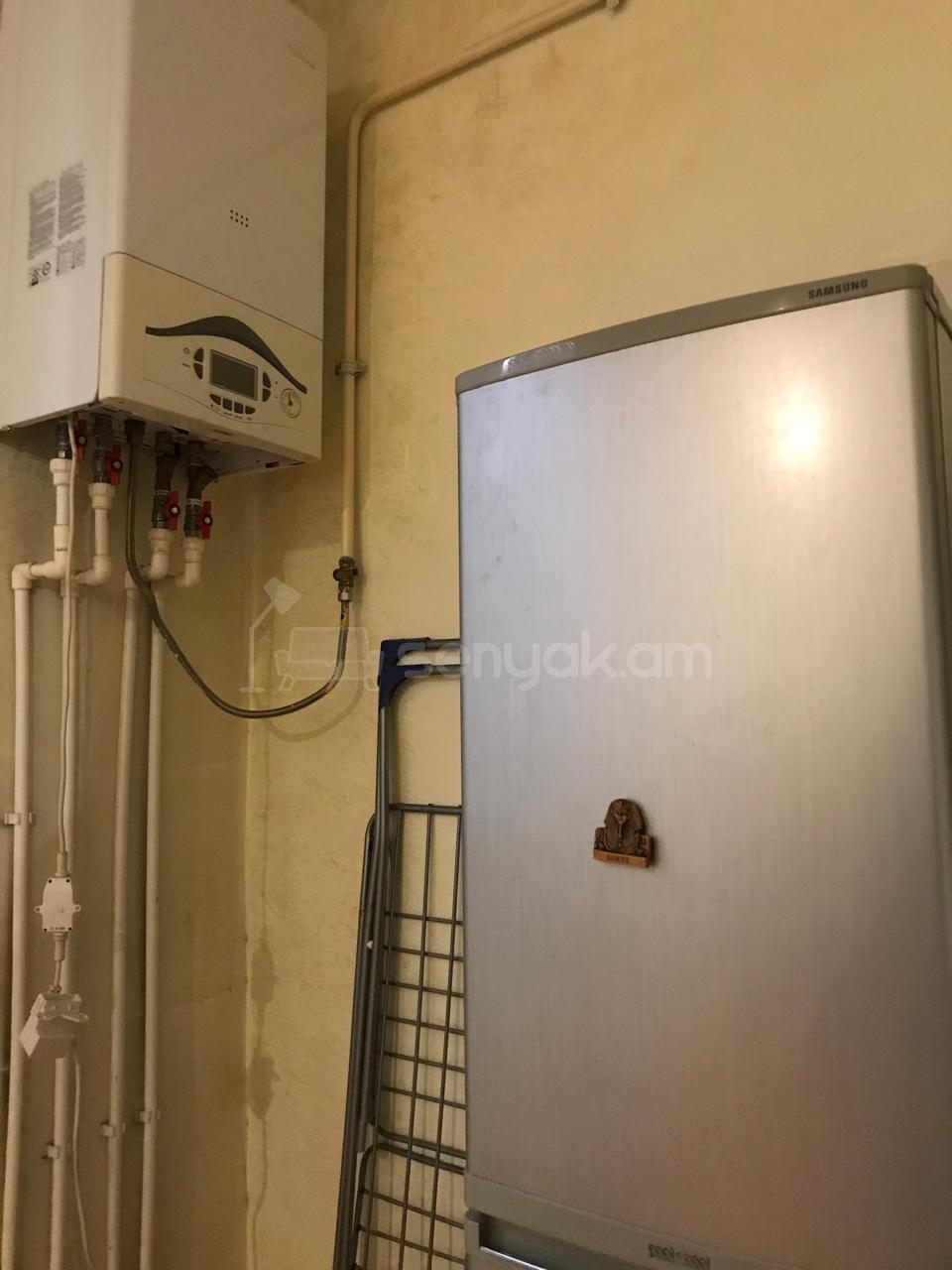 2 Սենյականոց Բնակարան Քարե Շենքում, 50քմ, 1/5 հարկ, Կապիտալ Վերանորոգված, Կահավորված