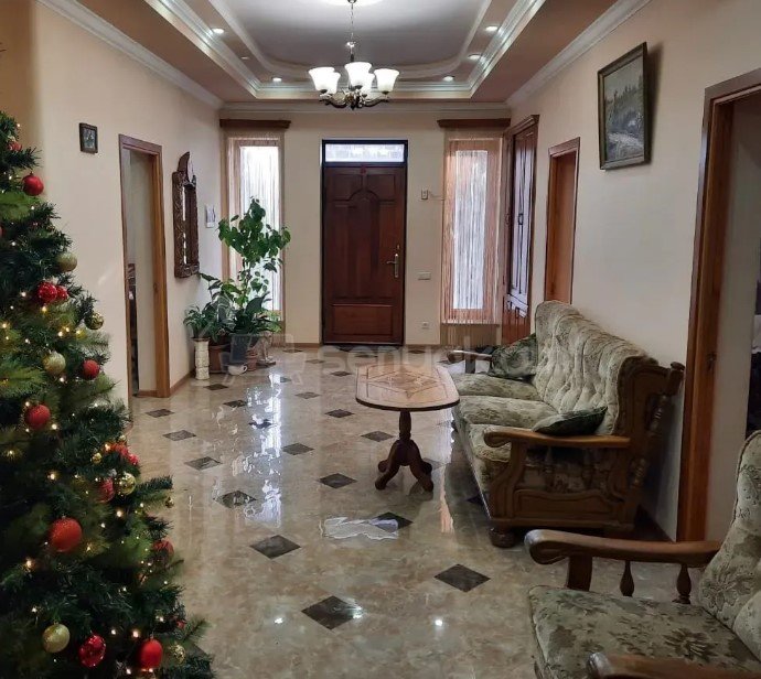 2 Սենյականոց Սեփական Տուն, 140քմ, Կապիտալ Վերանորոգված, Ավտոտնակով
