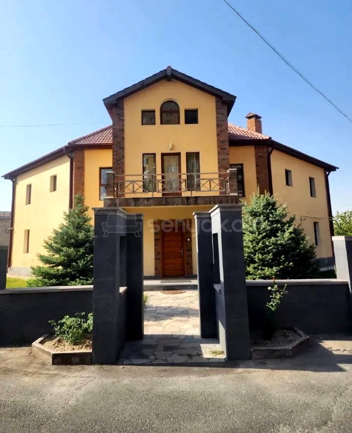 6 Սենյականոց Շքեղ Առանձնատուն, 260քմ, Կահավորված