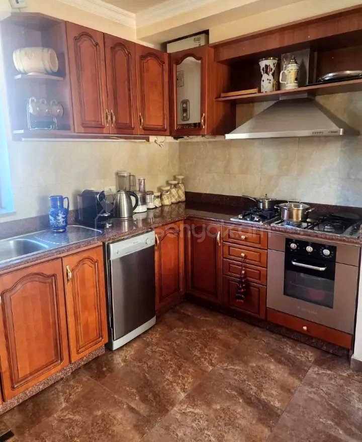 6 Սենյականոց Շքեղ Առանձնատուն, 260քմ, Կահավորված