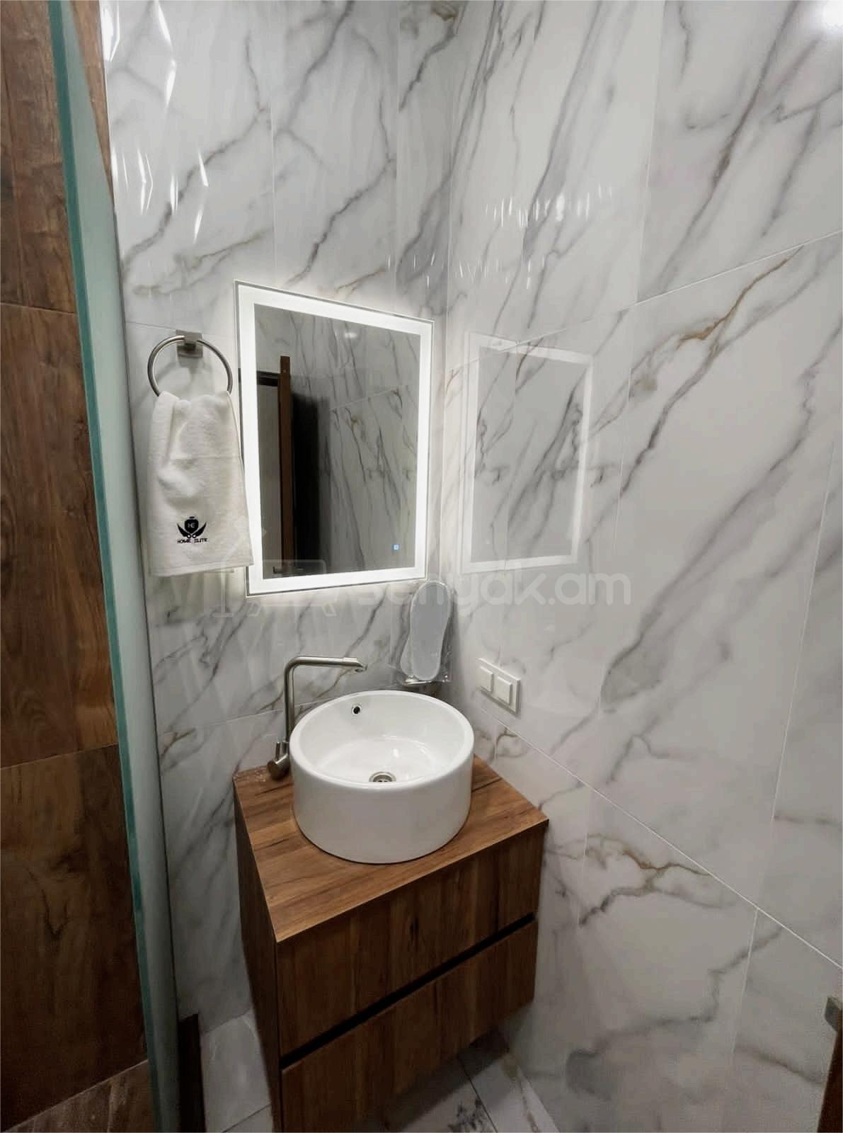 1 Սենյականոց Բնակարան Նորակառույցում, 30քմ, 5/6 հարկ, Դիզայներական Վերանորոգված