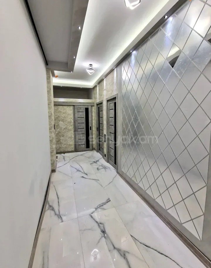 4 Սենյականոց Բնակարան Նորակառույցում, 116քմ, 16/17 հարկ, Կապիտալ Վերանորոգված