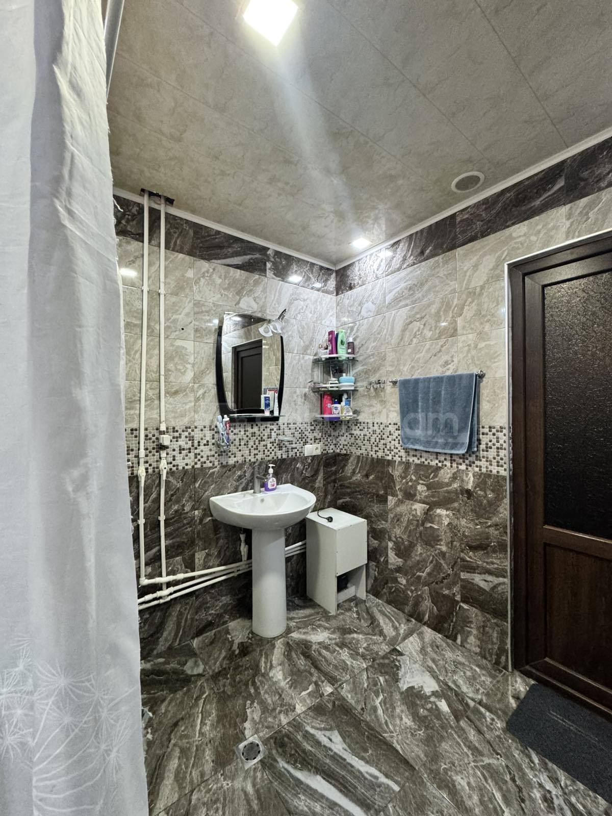 3 Սենյականոց Սեփական Տուն, 98քմ, Կապիտալ Վերանորոգված, Ավտոտնակով