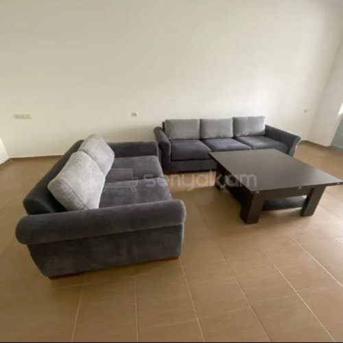 3 Սենյականոց Բնակարան Քարե Շենքում, 80քմ, 2/5 հարկ, Կոսմետիկ Վերանորոգված, Կահավորված, Արևկող