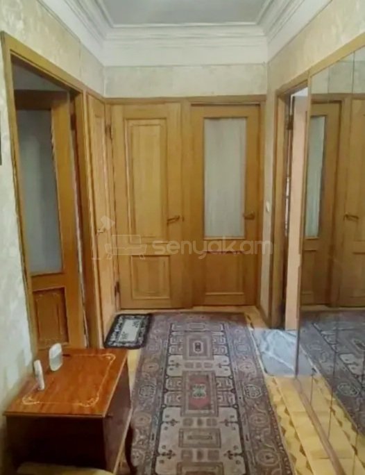 3 Սենյականոց Բնակարան Քարե Շենքում, 74քմ, 3/5 հարկ, Կոսմետիկ Վերանորոգված, Կահավորված