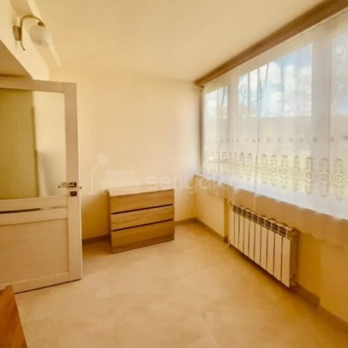 2 Սենյականոց Բնակարան Քարե Շենքում, 55քմ, 2/4 հարկ, Կոսմետիկ Վերանորոգված, Կահավորված, Արևկող