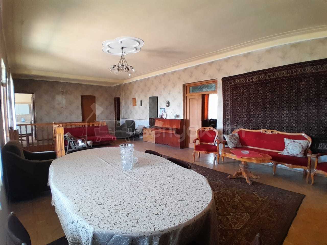 5 Սենյականոց Սեփական Տուն, 400քմ, Նորմալ Վիճակում, Ավտոտնակով