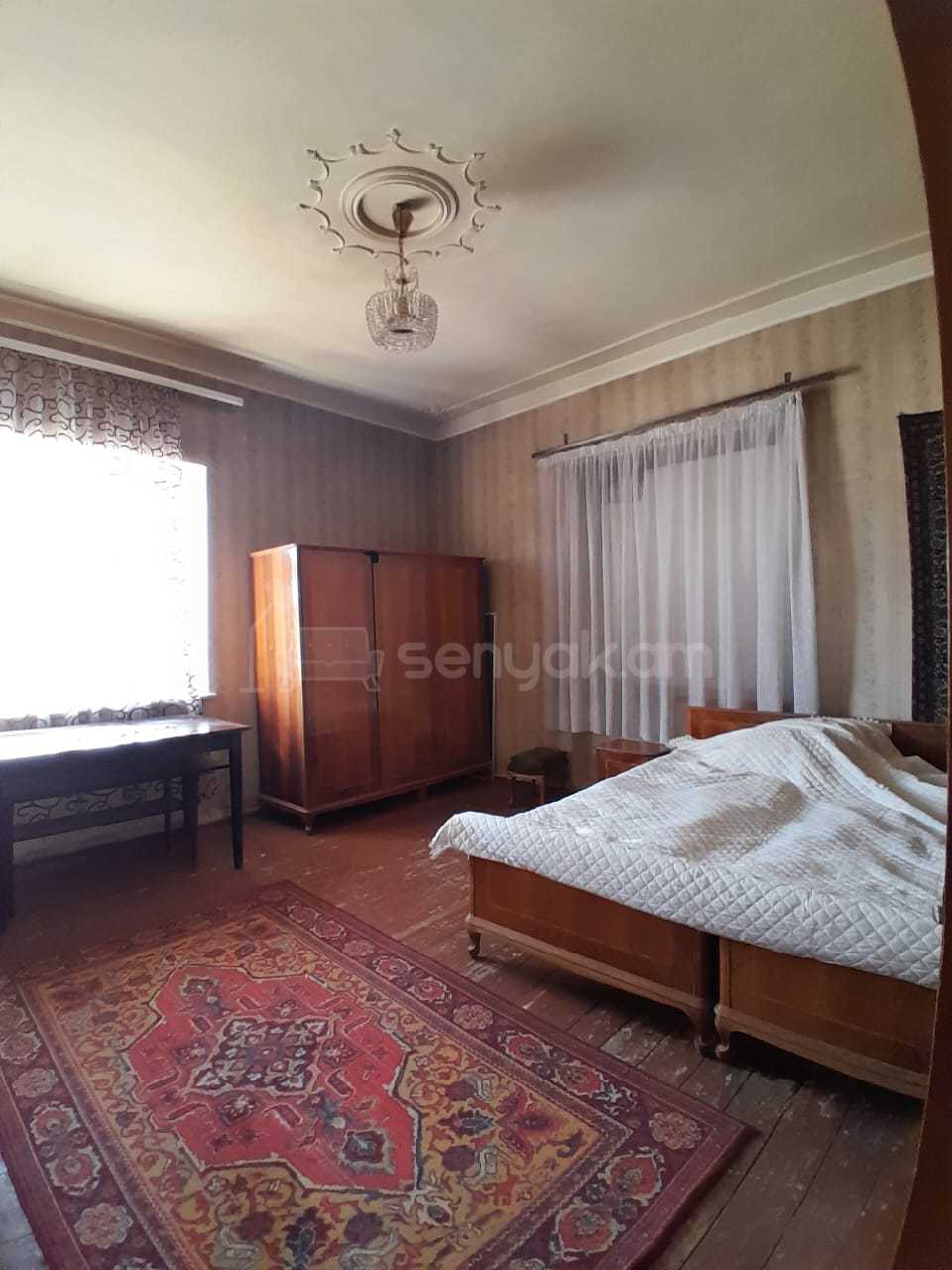 5 Սենյականոց Սեփական Տուն, 400քմ, Նորմալ Վիճակում, Ավտոտնակով