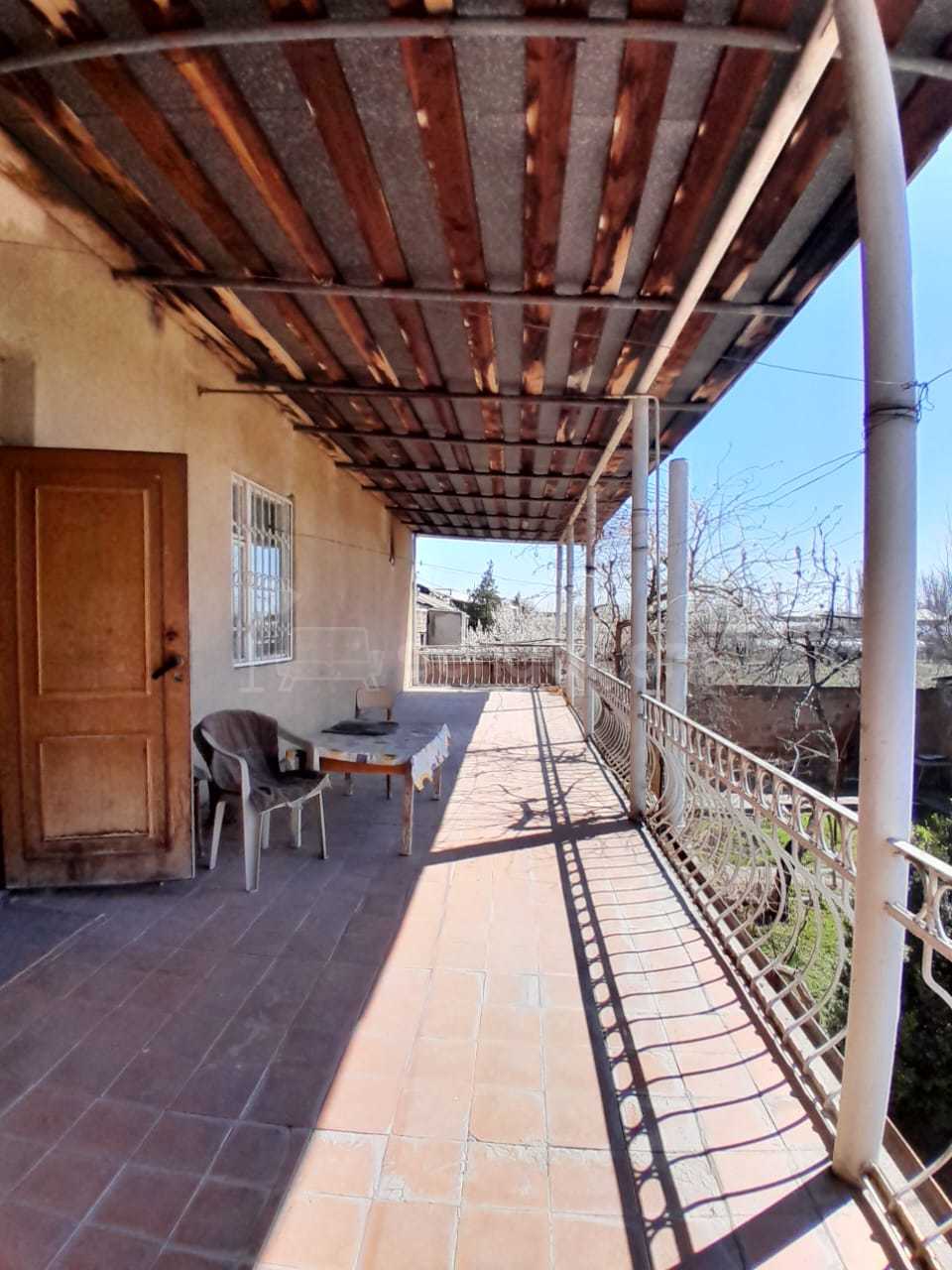 5 Սենյականոց Սեփական Տուն, 400քմ, Նորմալ Վիճակում, Ավտոտնակով