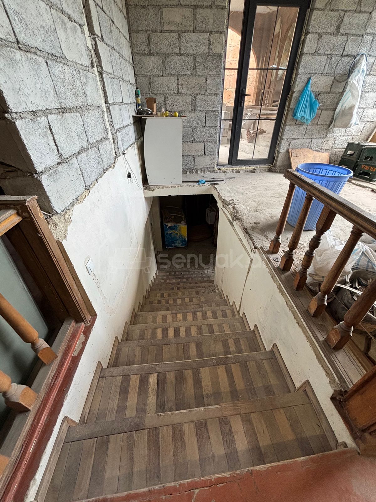5 Սենյականոց Սեփական Տուն, 300քմ, Նորմալ Վիճակում, Ավտոտնակով