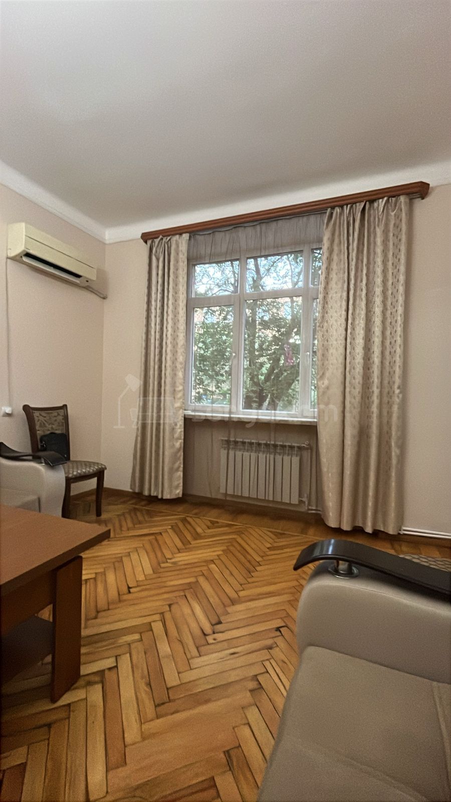 2 Սենյականոց Բնակարան Քարե Շենքում, 50քմ, 2/5 հարկ, Կապիտալ Վերանորոգված, Կահավորված