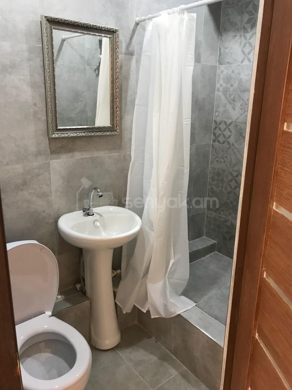 1 Սենյականոց Բնակարան, 18քմ, 5/9 հարկ, Կոսմետիկ Վերանորոգված