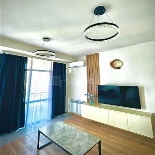 2 Սենյականոց Բնակարան, 45քմ, 12/16 հարկ, Դիզայներական Վերանորոգված, Կահավորված, Արևկող