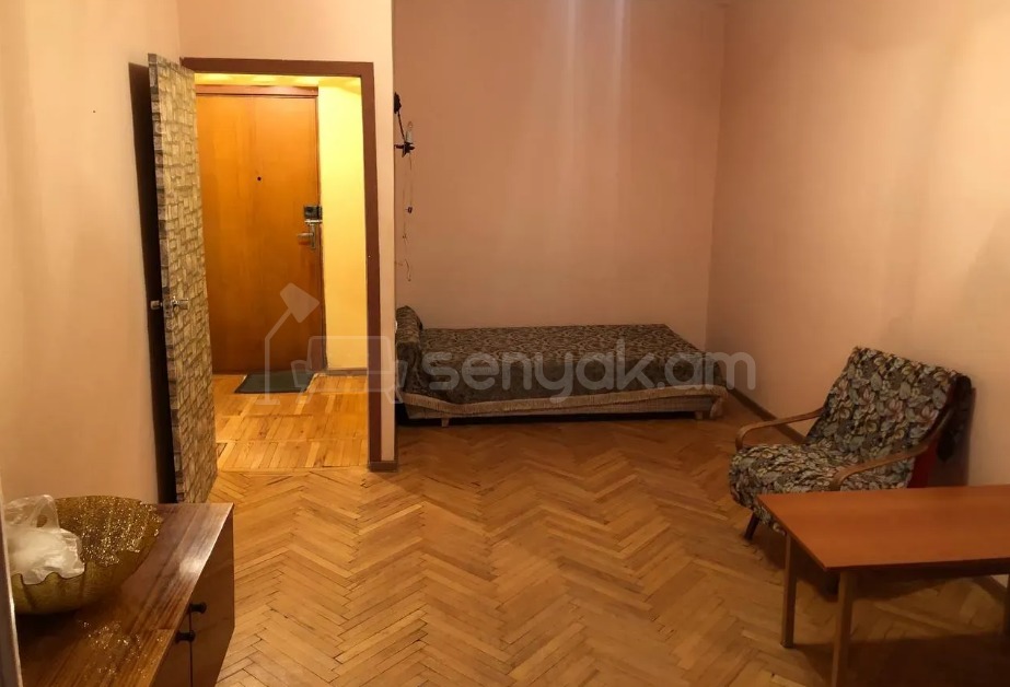 2 Սենյականոց Բնակարան, 44քմ, 6/9 հարկ, Նորմալ Վիճակում