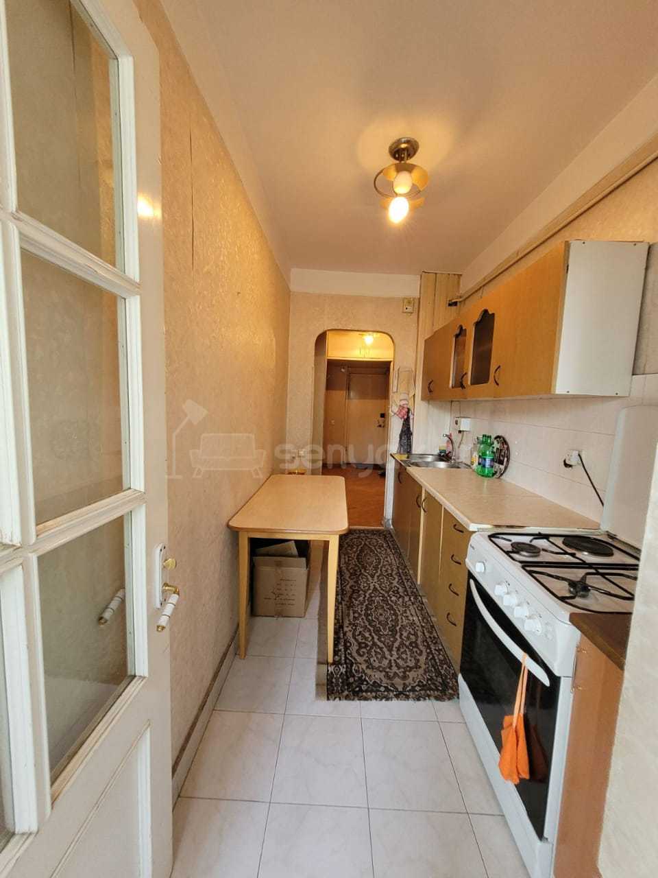 2 Սենյականոց Բնակարան Քարե Շենքում, 47քմ, 2/5 հարկ, Կոսմետիկ Վերանորոգված, Կահավորված, Արևկող