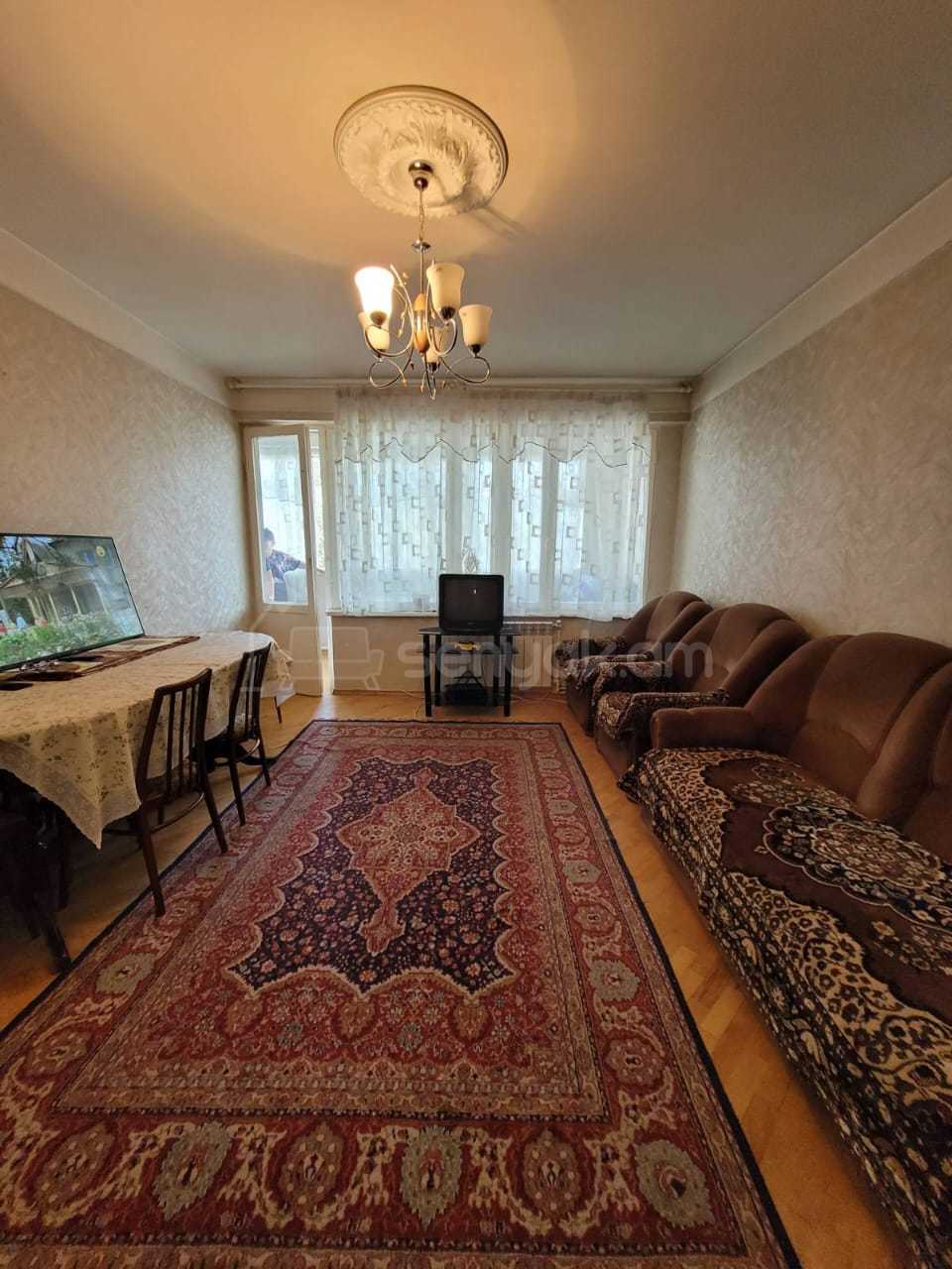 2 Սենյականոց Բնակարան Քարե Շենքում, 47քմ, 2/5 հարկ, Կոսմետիկ Վերանորոգված, Կահավորված, Արևկող