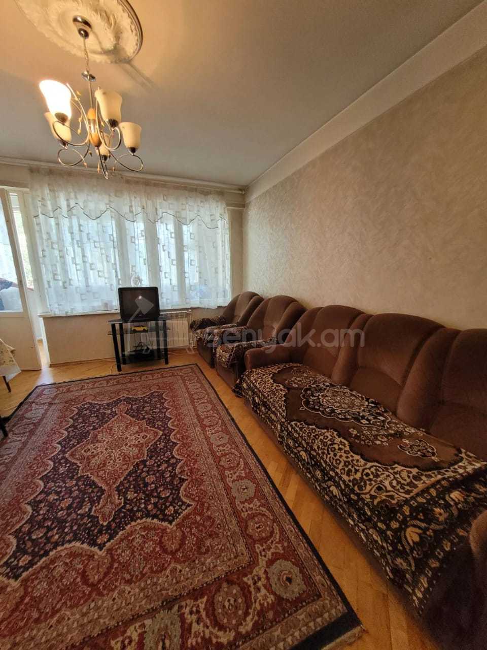 2 Սենյականոց Բնակարան Քարե Շենքում, 47քմ, 2/5 հարկ, Կոսմետիկ Վերանորոգված, Կահավորված, Արևկող
