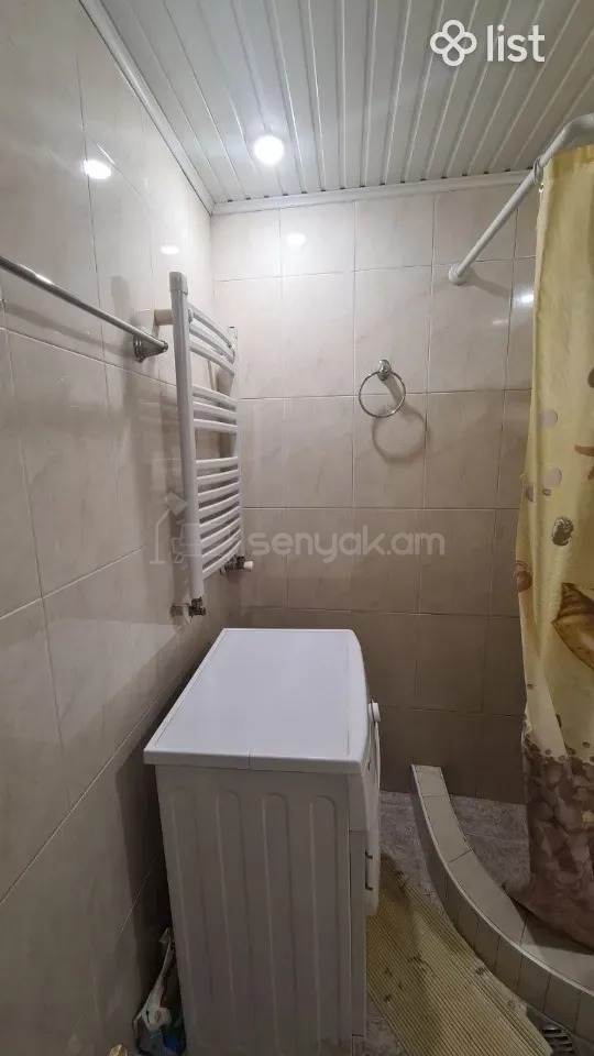 3 Սենյականոց Բնակարան, 80քմ, 1/9 հարկ, Կոսմետիկ Վերանորոգված