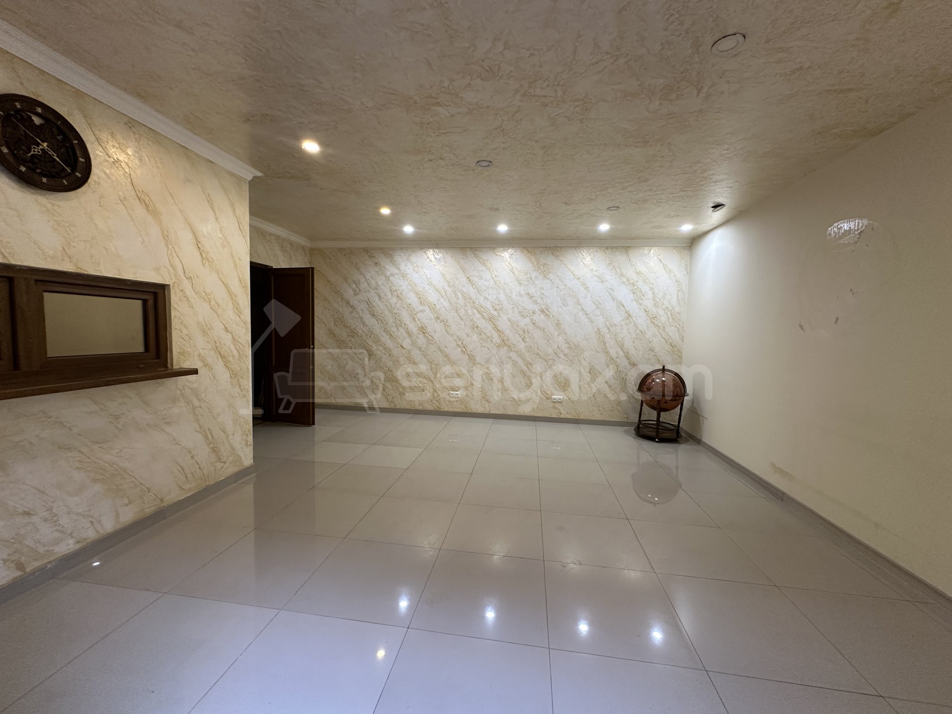 Սպասարկման Տարածք, 100քմ, Կապիտալ Վերանորոգված