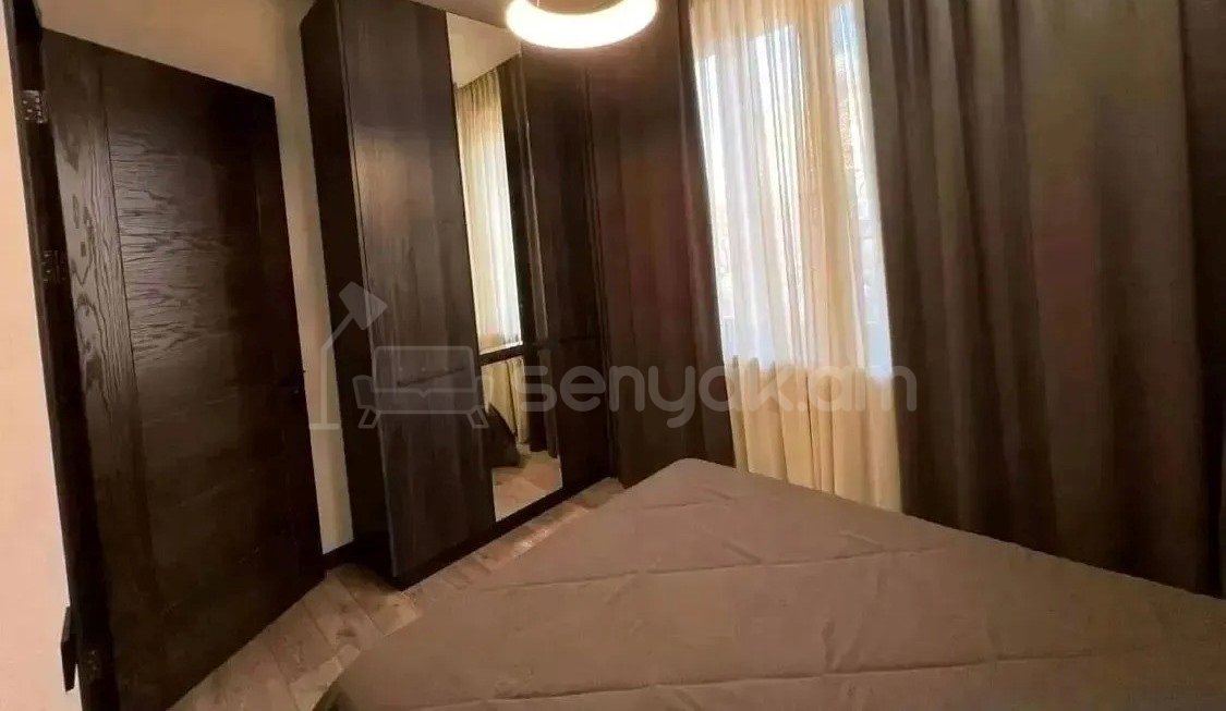 2 Սենյականոց Բնակարան Քարե Շենքում, 40քմ, 4/6 հարկ, Դիզայներական Վերանորոգված