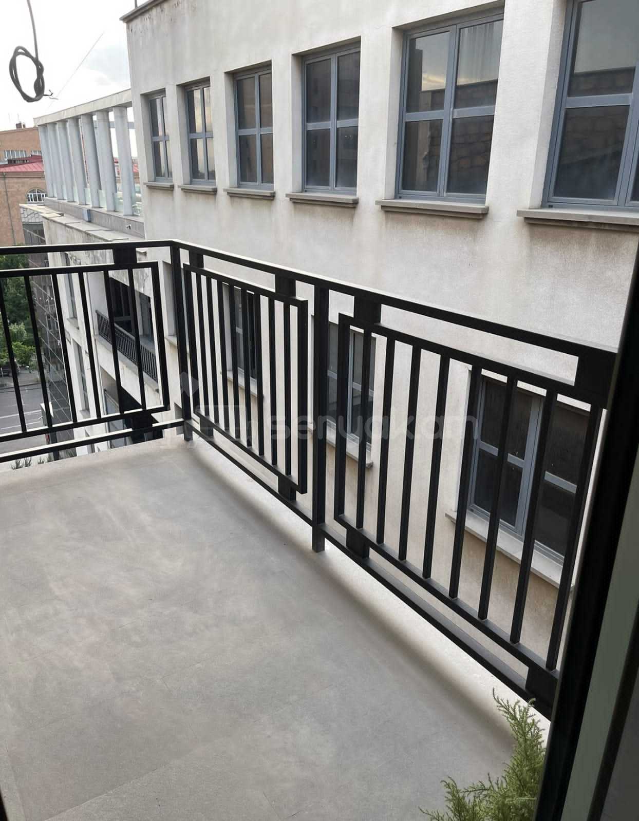 1 Սենյականոց Բնակարան Նորակառույցում, 35քմ, 6/6 հարկ, Դիզայներական Վերանորոգված