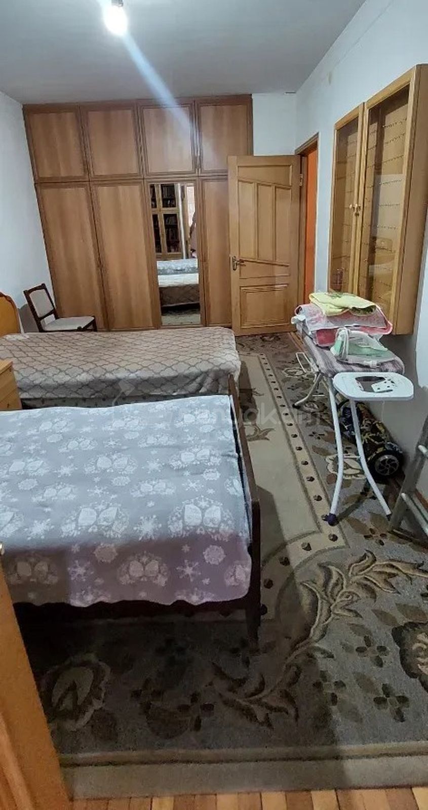 3 Սենյականոց Բնակարան Քարե Շենքում, 78քմ, 3/5 հարկ, Նորմալ Վիճակում
