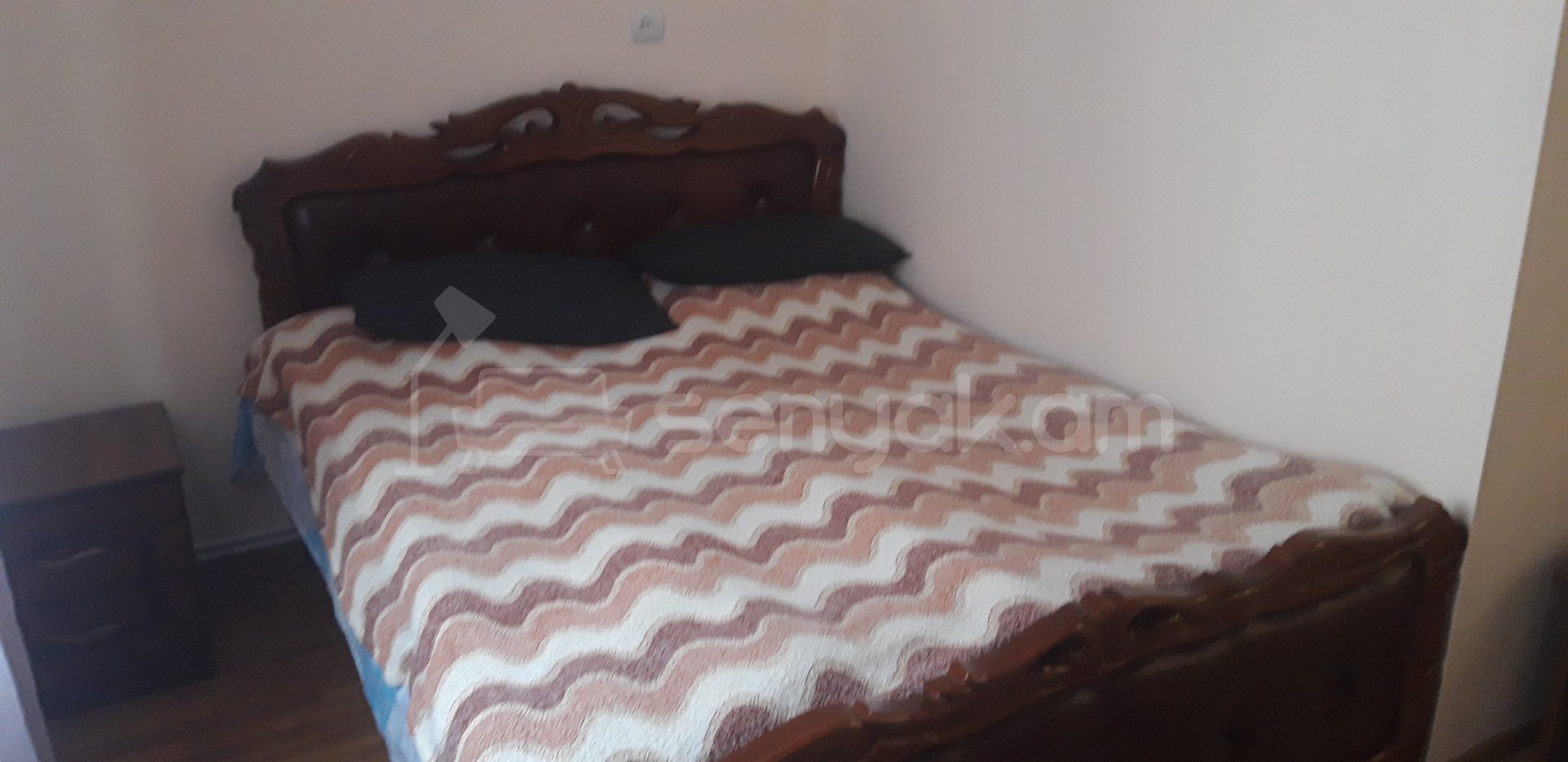 2 Սենյականոց Բնակարան Քարե Շենքում, 45քմ, 2/2 հարկ, Կոսմետիկ Վերանորոգված, Կահավորված, Արևկող
