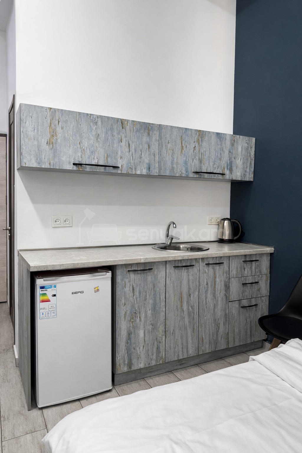 1 Սենյականոց Բնակարան Նորակառույցում, 18քմ, 1/6 հարկ, Դիզայներական Վերանորոգված