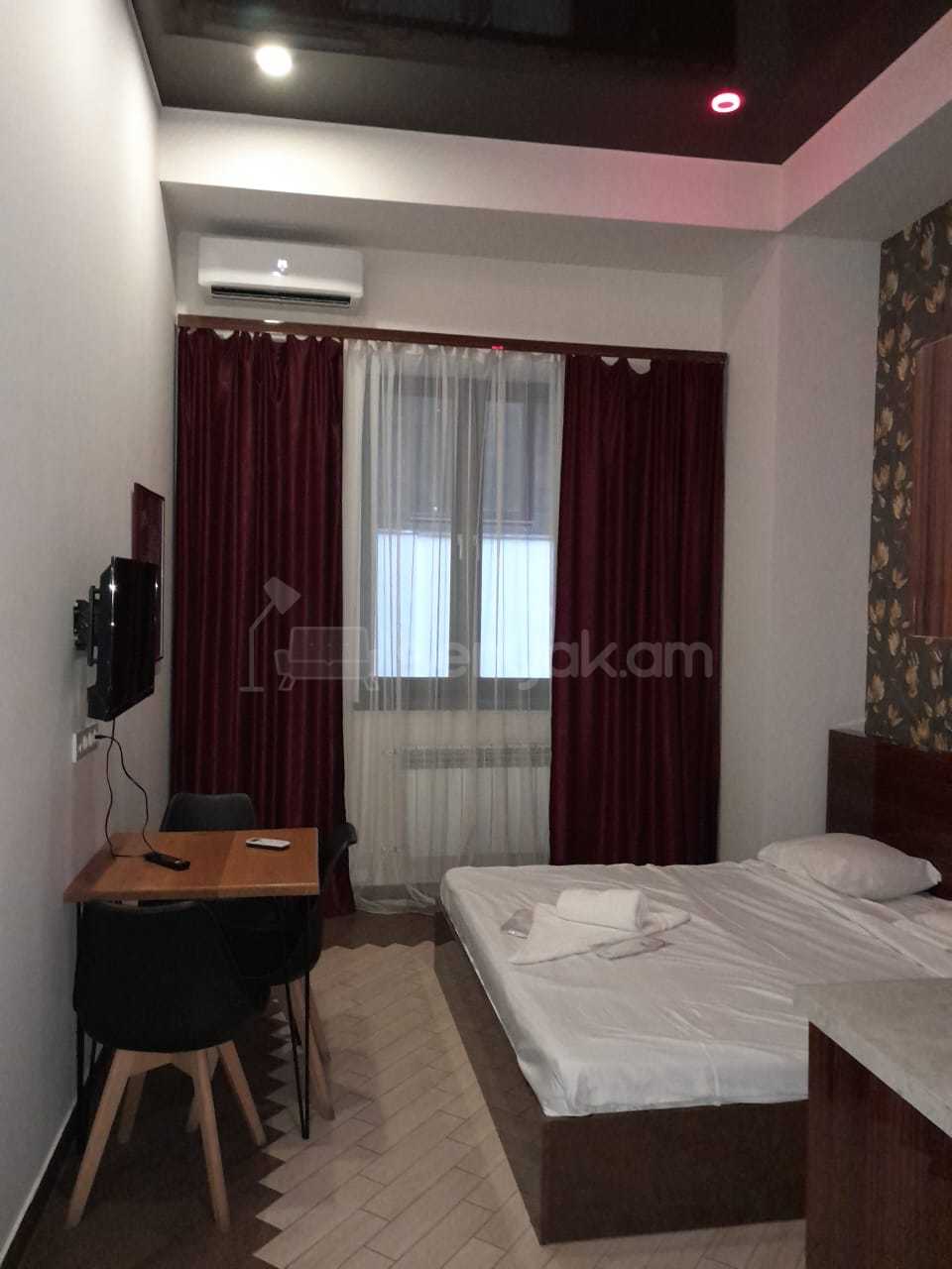 1 Սենյականոց Բնակարան Նորակառույցում, 18քմ, 1/6 հարկ, Դիզայներական Վերանորոգված