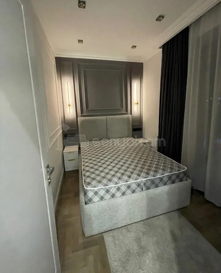 2 Սենյականոց Բնակարան Քարե Շենքում, 40քմ, 2/5 հարկ, Կապիտալ Վերանորոգված