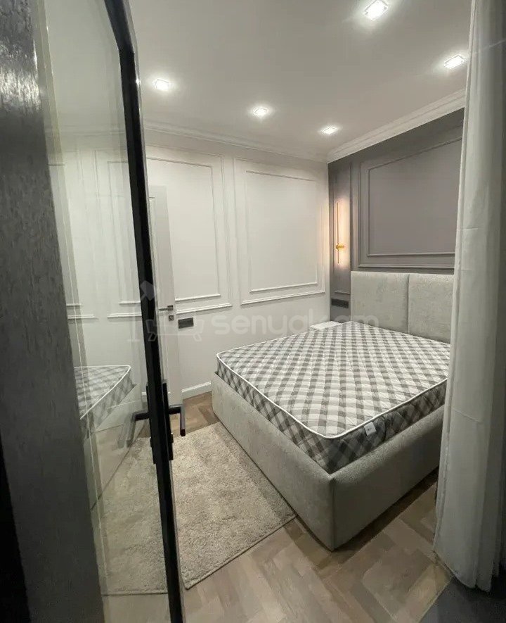 2 Սենյականոց Բնակարան Քարե Շենքում, 40քմ, 2/5 հարկ, Կապիտալ Վերանորոգված