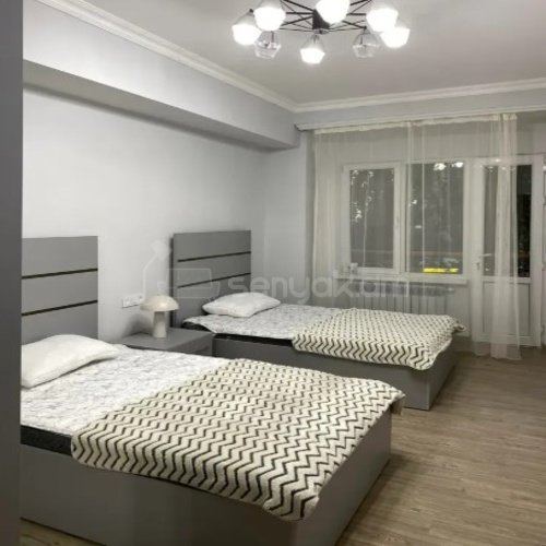3 Սենյականոց Բնակարան, 70քմ, 4/9 հարկ, Կապիտալ Վերանորոգված, Կահավորված, Արևկող