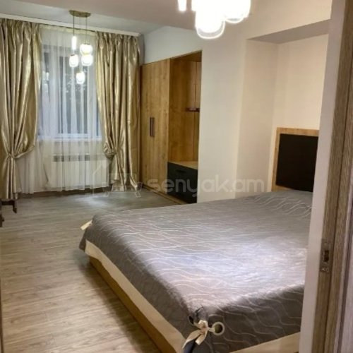 3 Սենյականոց Բնակարան, 70քմ, 4/9 հարկ, Կապիտալ Վերանորոգված, Կահավորված, Արևկող