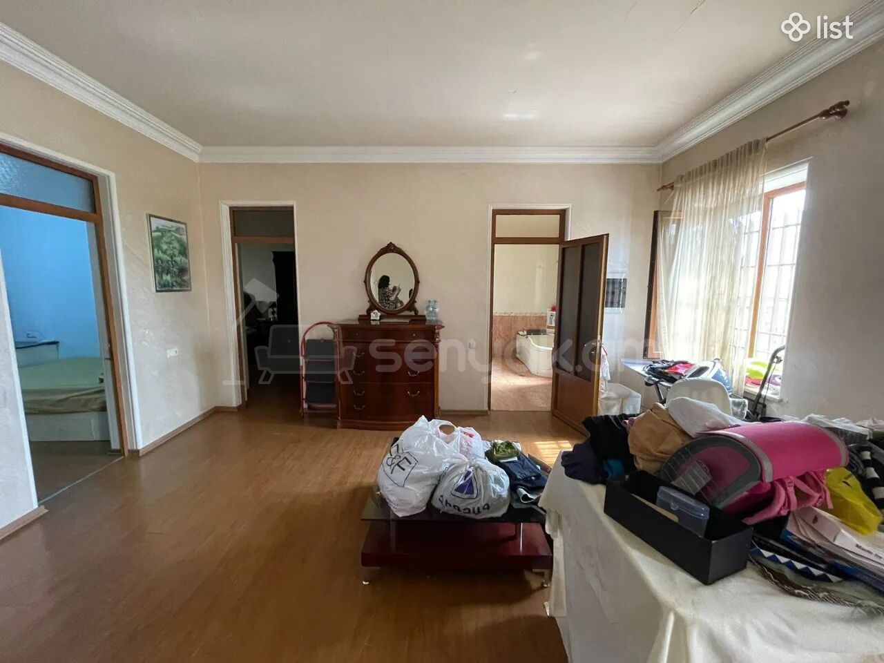 4 Սենյականոց Սեփական Տուն, 335քմ, Կապիտալ Վերանորոգված, Ավտոտնակով