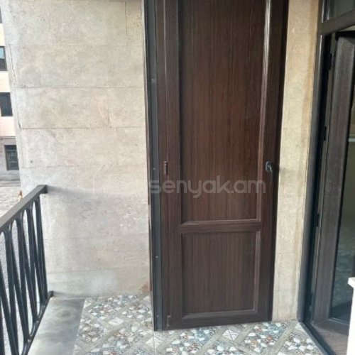 3 Սենյականոց Բնակարան, 80քմ, 2/16 հարկ, Կապիտալ Վերանորոգված, Կահավորված, Արևկող