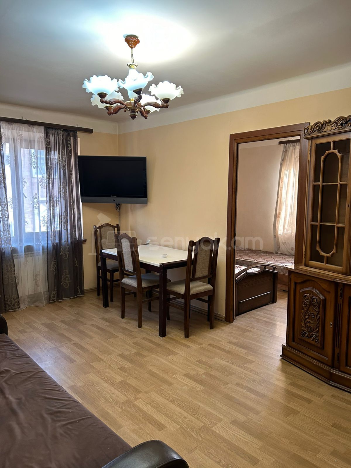 2 Սենյականոց Բնակարան Քարե Շենքում, 50քմ, 2/5 հարկ, Կապիտալ Վերանորոգված, Կահավորված
