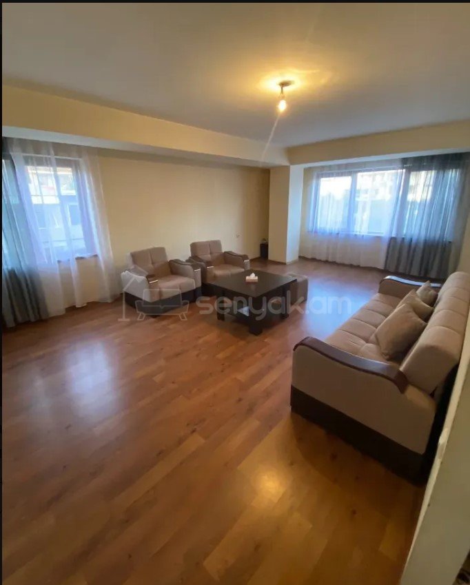 3 Սենյականոց Բնակարան Նորակառույցում, 80քմ, 4/14 հարկ, Կապիտալ Վերանորոգված, Կահավորված