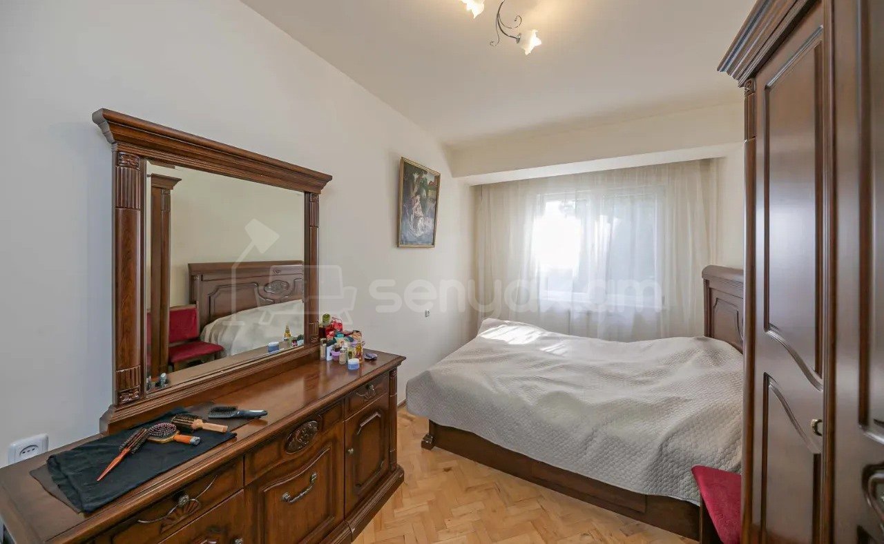 4 Սենյականոց Բնակարան, 120քմ, 3/14 հարկ, Կապիտալ Վերանորոգված