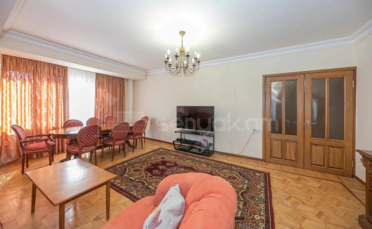 4 Սենյականոց Բնակարան, 120քմ, 3/14 հարկ, Կապիտալ Վերանորոգված