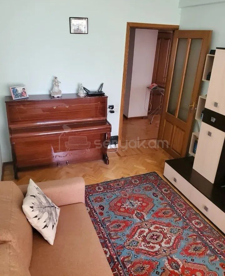 4 Սենյականոց Բնակարան, 120քմ, 3/14 հարկ, Կապիտալ Վերանորոգված