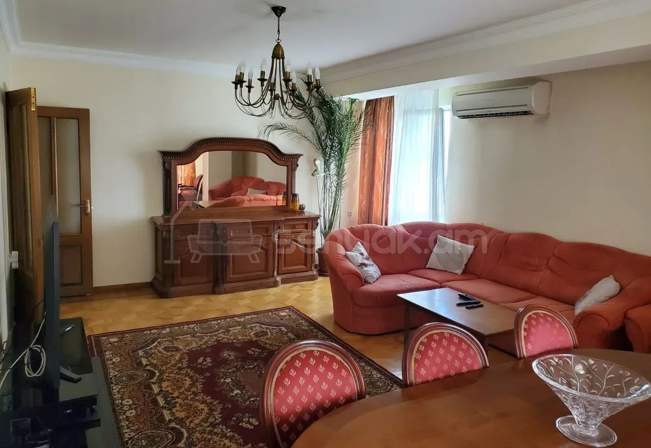 4 Սենյականոց Բնակարան, 120քմ, 3/14 հարկ, Կապիտալ Վերանորոգված