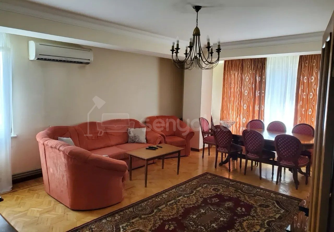 4 Սենյականոց Բնակարան, 120քմ, 3/14 հարկ, Կապիտալ Վերանորոգված