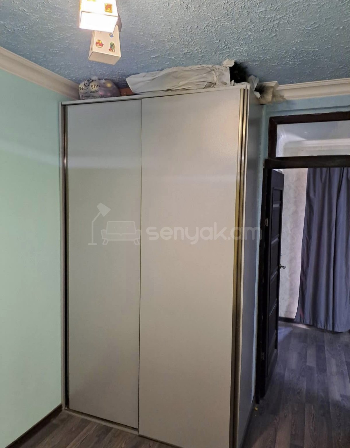 2 Սենյականոց Բնակարան Քարե Շենքում, 45քմ, 1/1 հարկ, Կապիտալ Վերանորոգված, Կահավորված