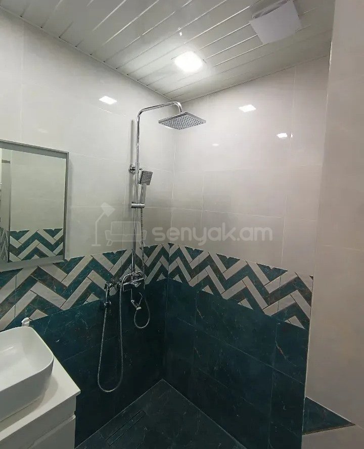 2 Սենյականոց Բնակարան, 53քմ, 4/9 հարկ, Դիզայներական Վերանորոգված