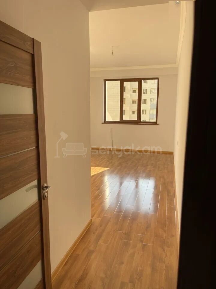 3 Սենյականոց Բնակարան, 110քմ, 4/15 հարկ, Կապիտալ Վերանորոգված