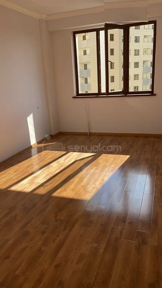 3 Սենյականոց Բնակարան, 110քմ, 4/15 հարկ, Կապիտալ Վերանորոգված